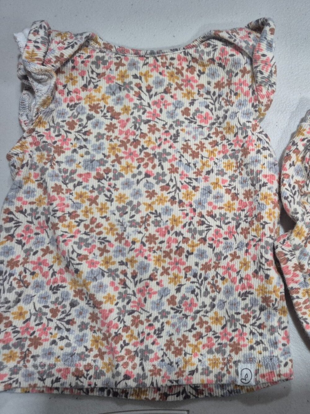 Little Planet Rompers (3 outfits) - Picture 6 of 8